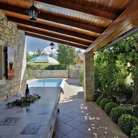 Holiday home Angelo & Marija Sveti Lovrec Pazenaticki