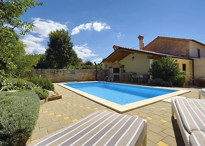 Angelo & Marija Sveti Lovreč Pazenatički