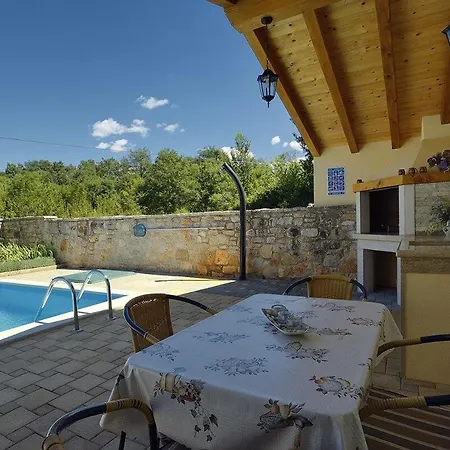 Villa Angelo & Marija Sveti Lovreč Pazenatički